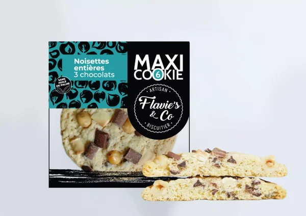Maxi Cookie noisettes entières 3 chocolats